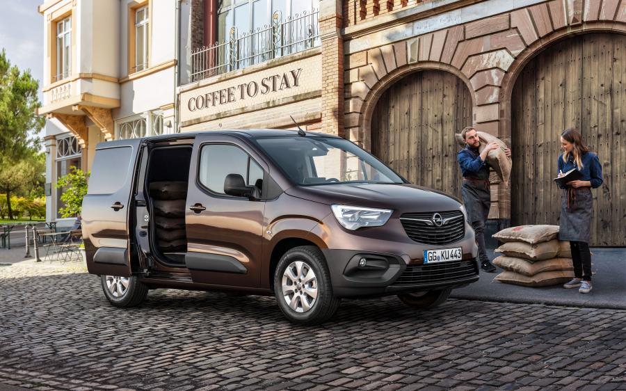  Opel Combo Cargo 2018 года  (фото 15 из 26)